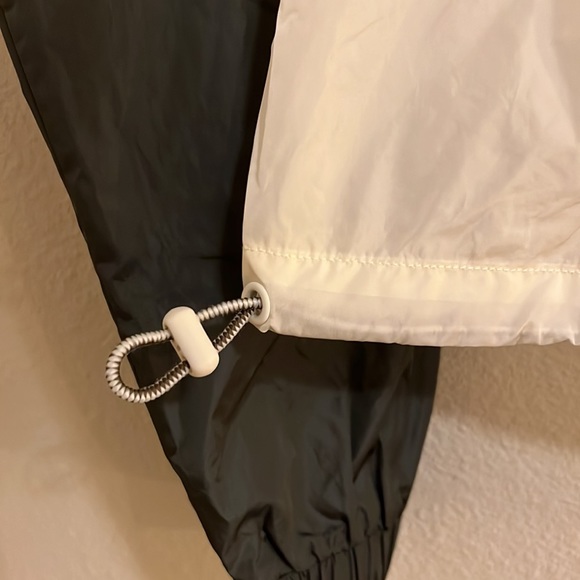 Solid&Striped X Bandier Windbreaker Jacket - Picture 4 of 6